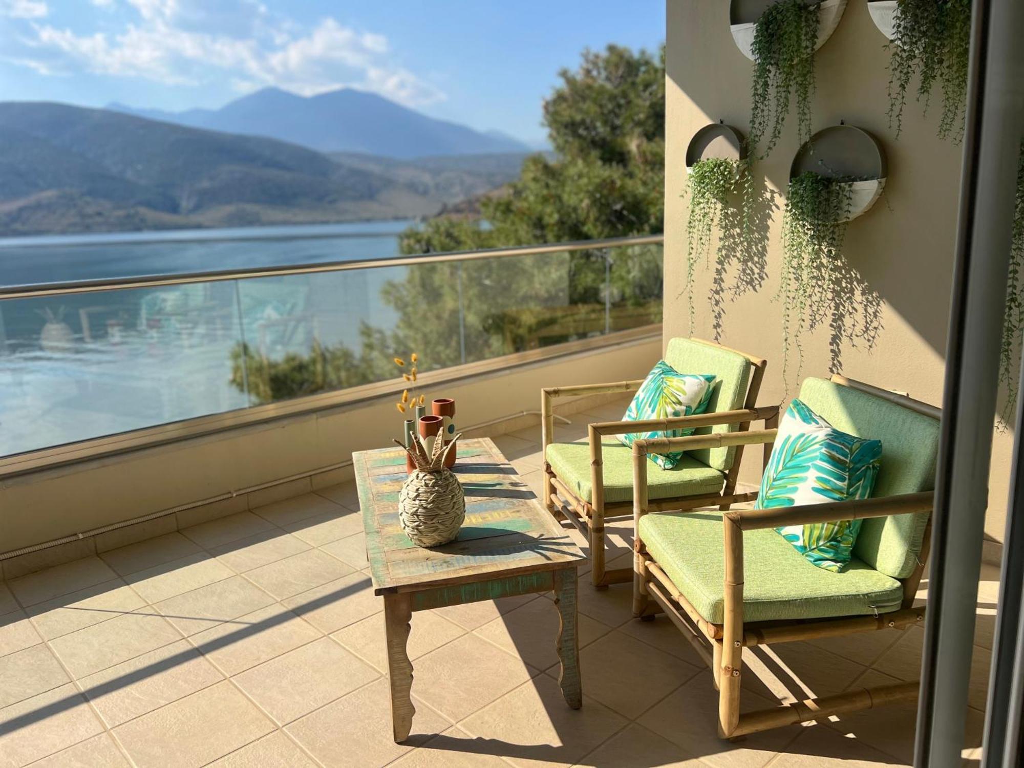Beach House In Itea-Delphi Exteriér fotografie
